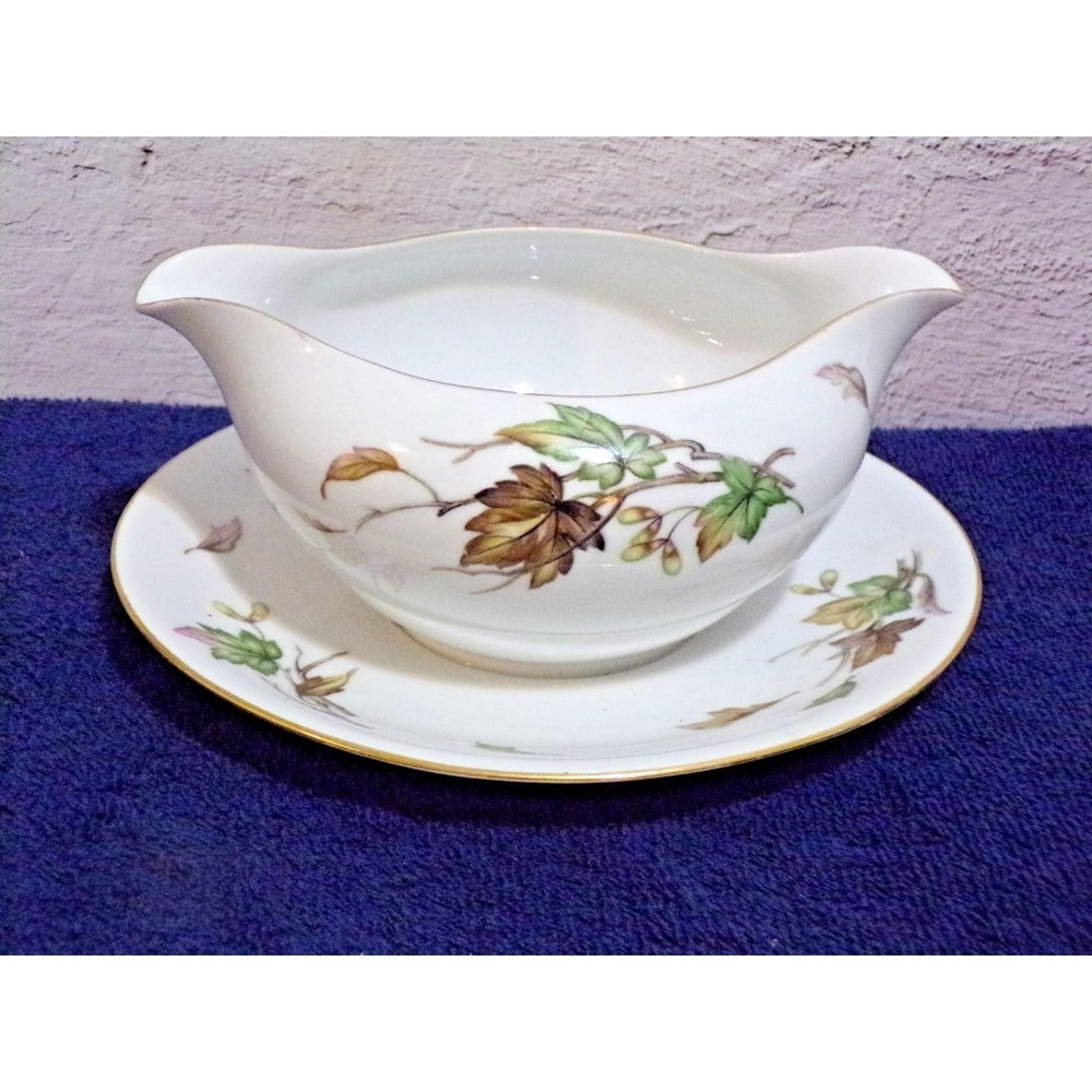 Wentworth Chinaβ "Autumn" #7516 Gravy Boat w/Underplate